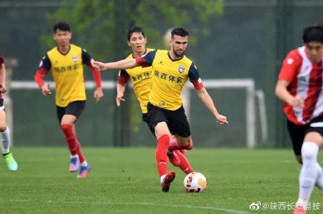川奈久玲解释道：大小姐，苏家这次的合作与以往有很大的不同，整体条件对我们伊藤集团来说非常友好。